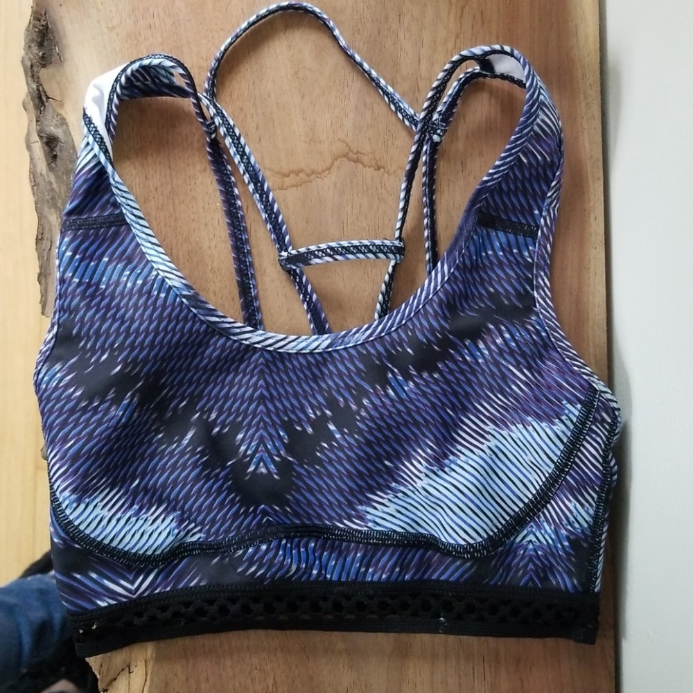 Sports bra